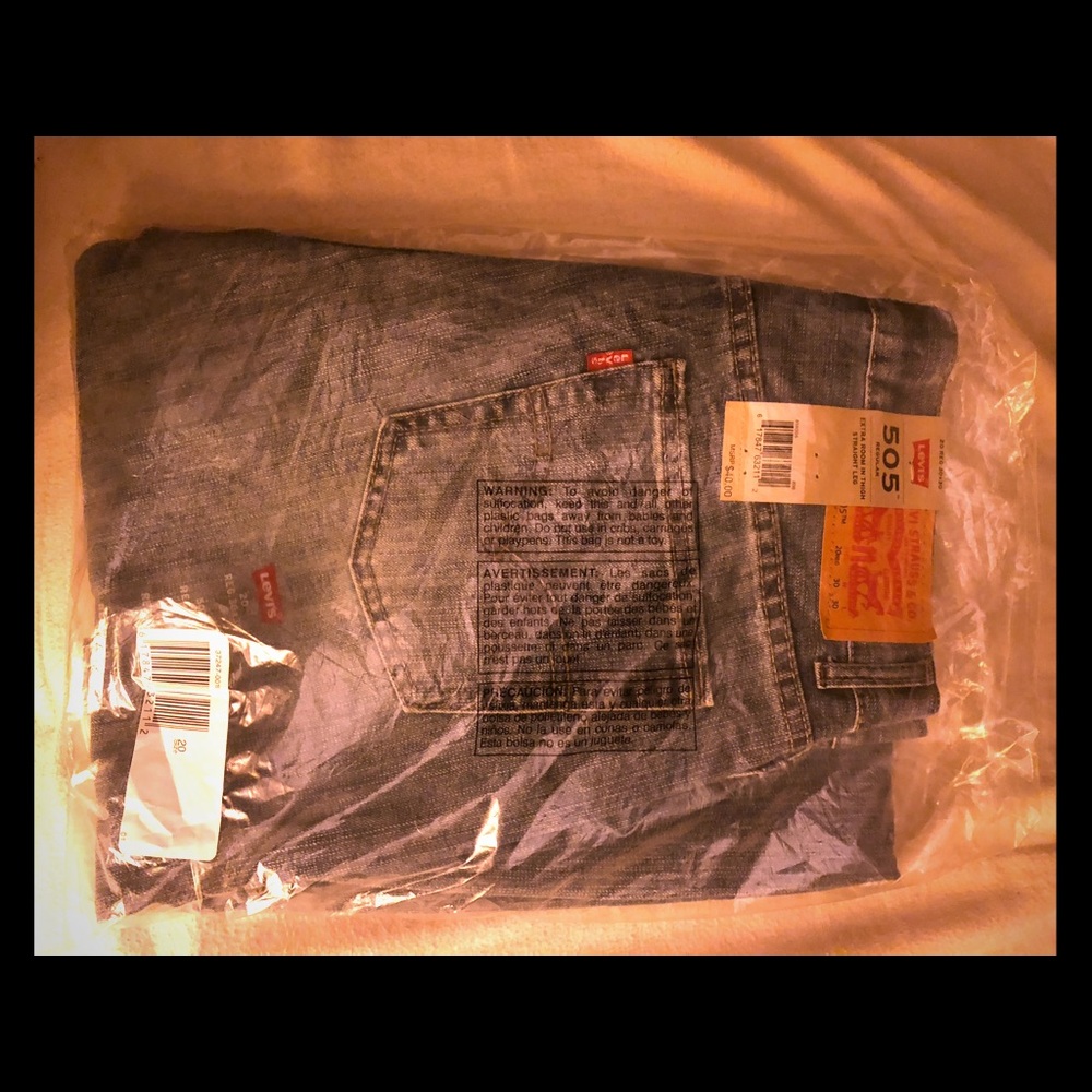 Men’s Levi Jeans 505 size 30 x 30 New